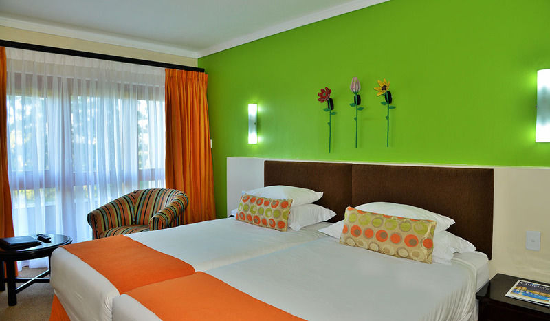 Protea Hotel Winkler White River Exteriör bild