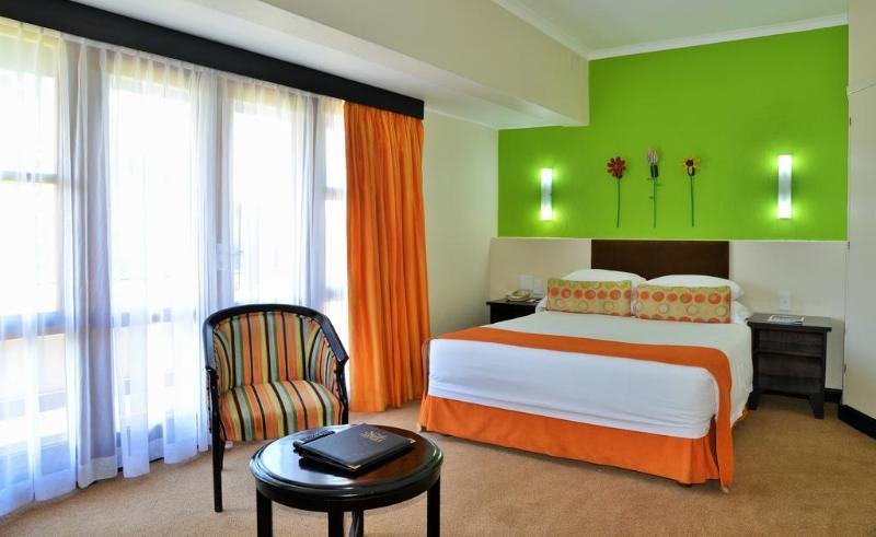 Protea Hotel Winkler White River Exteriör bild